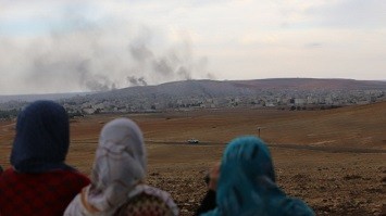 Onlar hər gün təpədən Kobanini izləyirlər - Fotolar