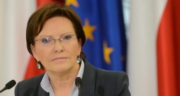 Polşa rus diplomatlarını ölkədən qovur