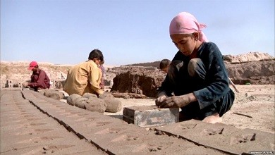 Böyüklərinin deyil, həyatın böyütdüyü uşaqlar – Video
