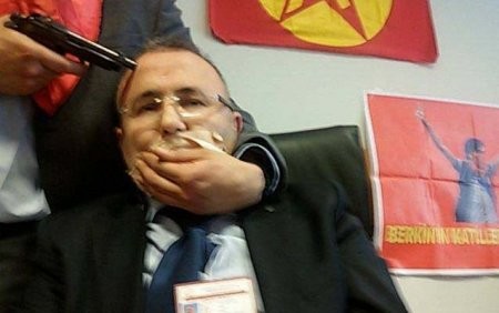 Prokurorun öldürüldüyü binada ara qarışdı - Video