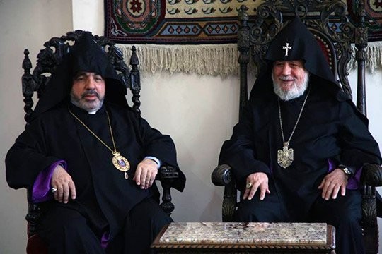 Şok: Erməni patriarxı “soyqırım”a gəlməkdən imtina etdi