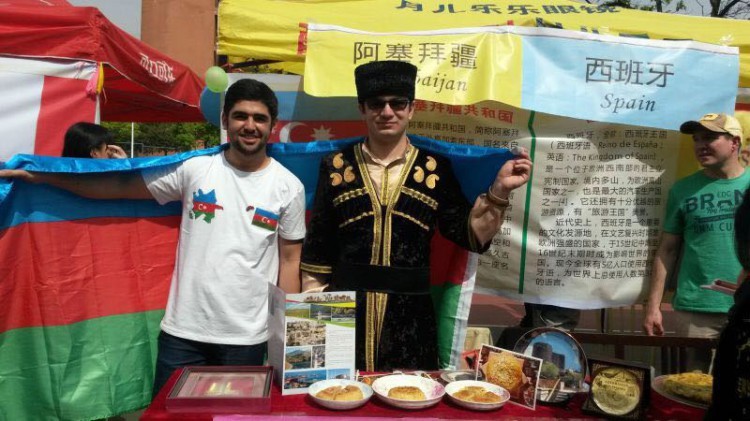 Azərbaycanlı tələbələr Çində