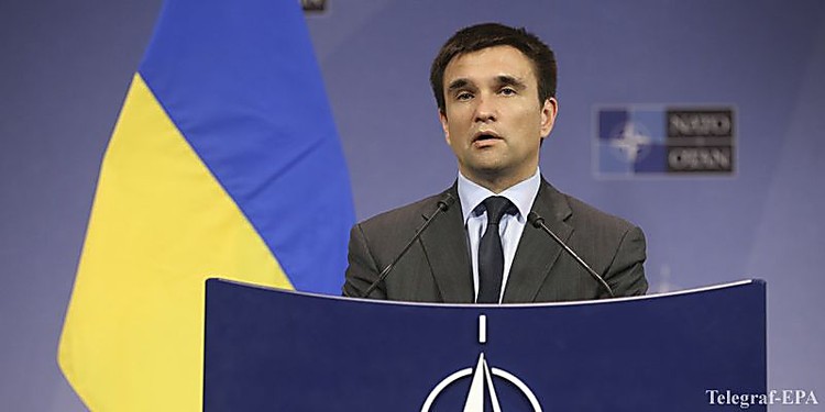 Ukrayna: “Merkel və Olland bizə təzyiq etmədi”