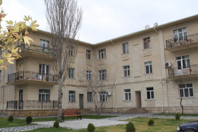 Sabunçu sakinləri donur