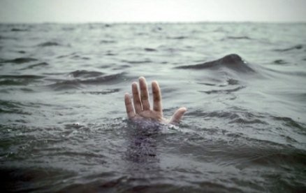 Özünü dənizə atan xilas edildi