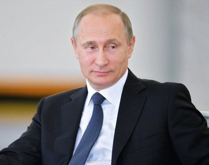 Putin Avropaya gedir