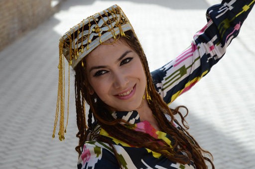 Günel Moskvaya dərs almağa gedir