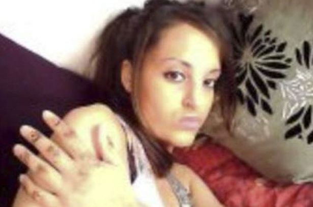 İŞİD-çi qadın özünü belə partlatdı – Video