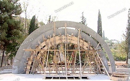 Gəncədə “Əli və Nino” heykəli ucaldılacaq - Foto