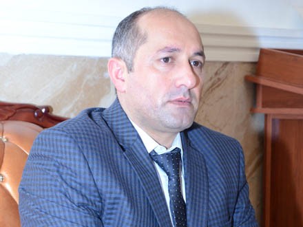 Tanınmış şairdən maraqlı Yaponiya təklifi - Foto