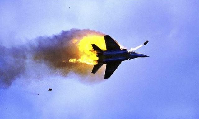 Rusiyadan Su-22 qırıcısının vurulmasına reaksiya - Video