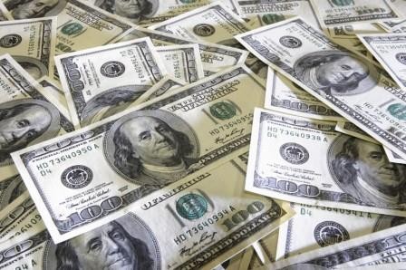 Dollarla kredit dayandırıldı