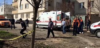 Suriyadan Türkiyəyə raket atıldı: 2 ölü, 4 yaralı
