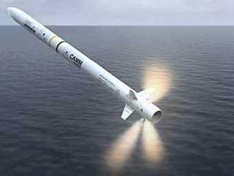 Diktator daha bir ballistik raket sınaqdan keçirdi