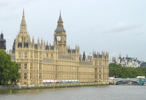 Britaniya parlamentinin Rusiya səfəri təxirə salındı