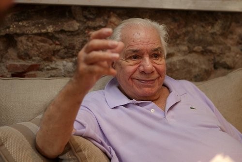 Məşhur fransız aktyoru vəfat etdi