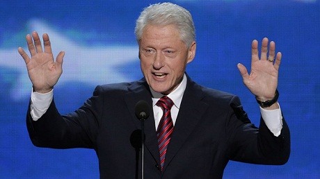 Klintonun gizli telefon danışıqları yayıldı