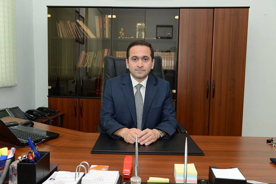 Nazirlik: “Müəllimlərin ixtisarı gözlənilmir”