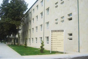 Bakıda xəstə özünü beşinci mərtəbədən atdı