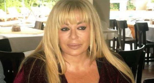 Zərrin Özər xəstəxanaya yerləşdirildi