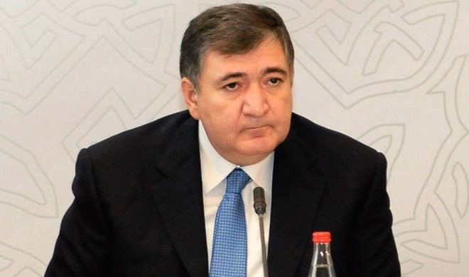 Vergilər naziri Qusara gedir