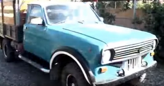 İmişli sakini köhnə maşınlardan bunu düzəltdi - Video