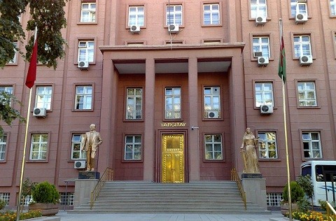 Türkiyədə 2 hakim və 1 prokuror həbs edildi