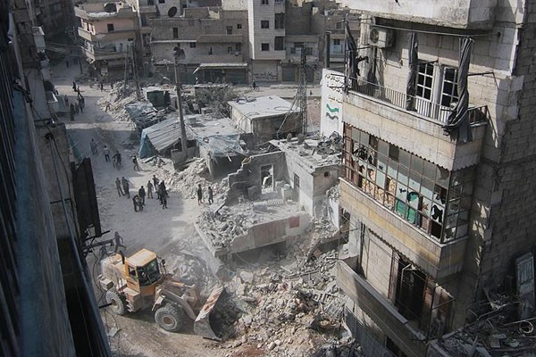 Rusiya Hələbə hücumları dayandırır