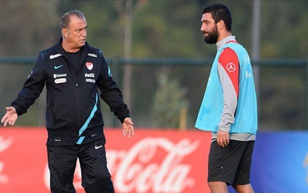 Terim Ardanın şəklini stadiondan çıxartdırdı