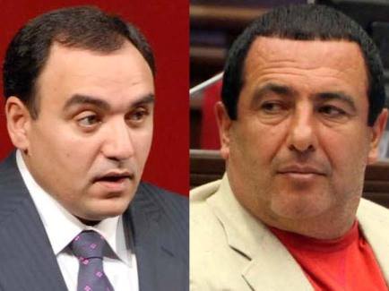 Erməni məmurları dalaşdı