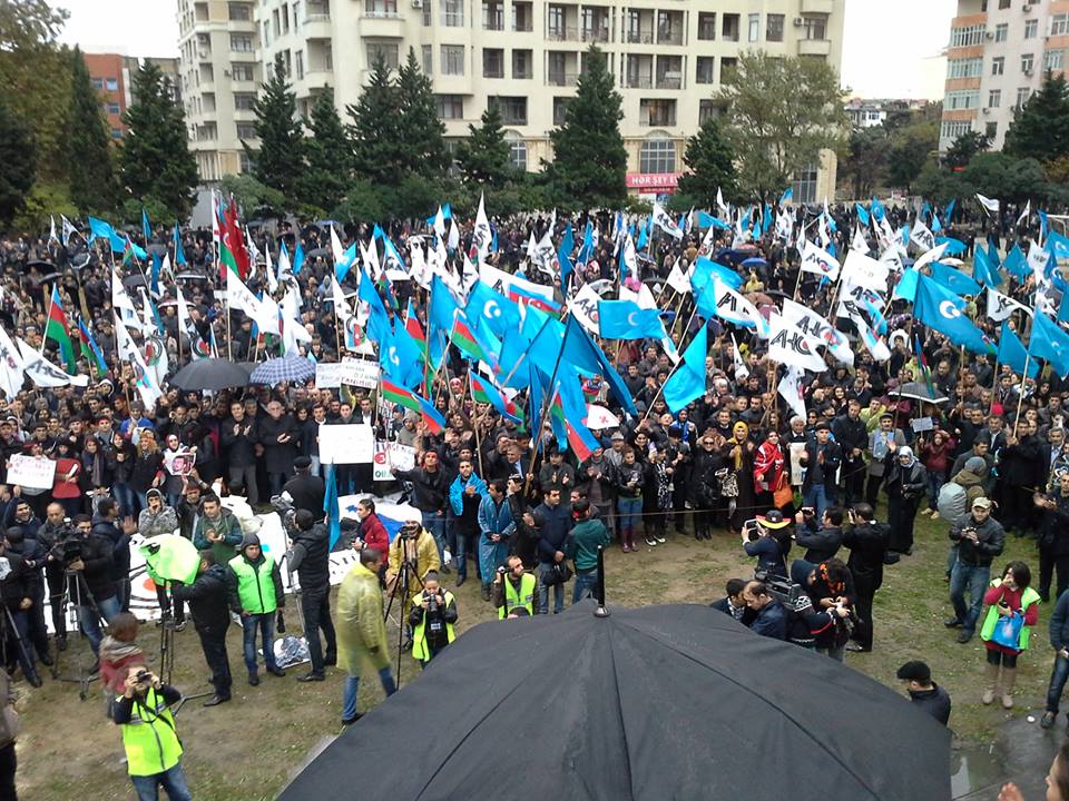 Milli Şuranın mitinqinə rəsmi açıqlama