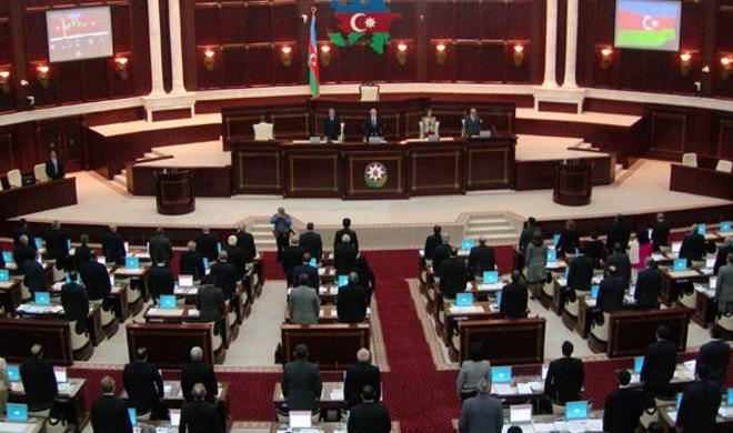 Prezident qanunu imzalamadı, MM-ə qaytardı - Səbəb