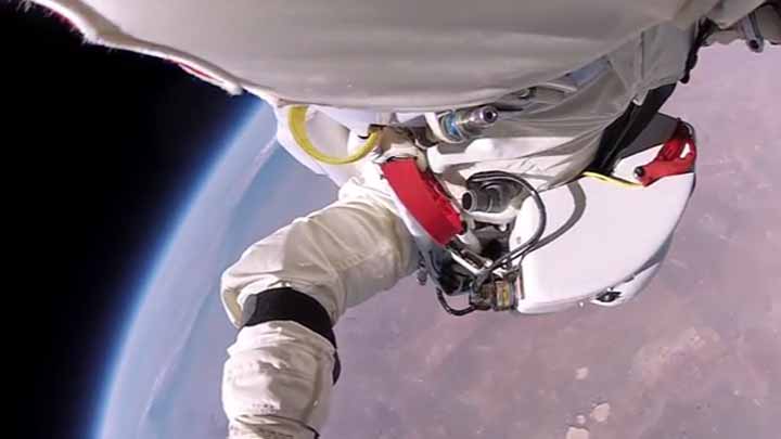 39 min metr yüksəklikdən atıldı - Video