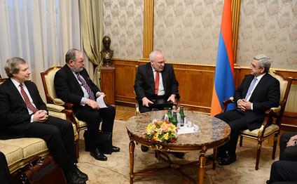 Serj Sarkisyan həmsədrlərlə görüşdü - Foto
