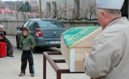 5 yaşlı uşaq nənəsini güllələdi – Dəhşət