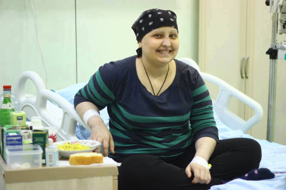 Diplomatik Akademiya Nərmin Hüseynliyə yardım etdi