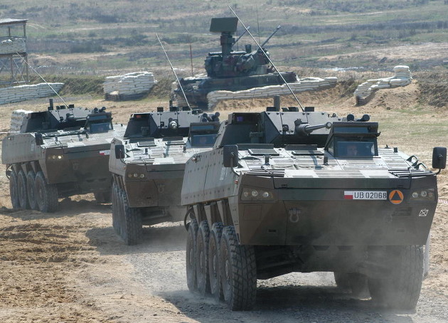 NATO hərbi texnikası Ukraynaya yeridilir - Videolar