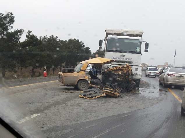 Yevlaxda ağır yol qəzası baş verib - Foto