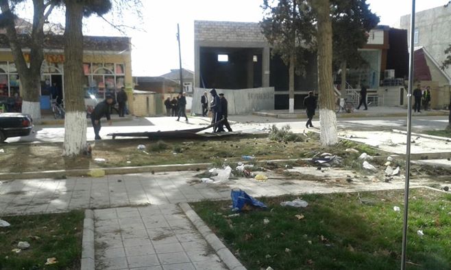 Külək ölkəni əsdirir – Foto