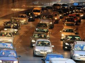 Azərbaycanda bəzi avtomobillər qadağan edilə bilər