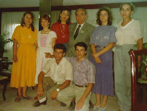 Alparslan Türkeş qaquz gənclərin əhatəsində - Foto