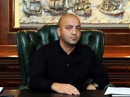 Mübariz Mənsimov türk qızına 500 min avro bağışladı