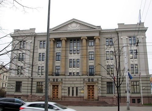 Latvian FM calls for resumption of ceasefire