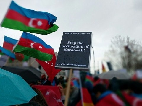 Sargsyan met with slogans - "Karabakh is ours!"