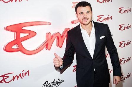 Emin is the most stylish man in Russia