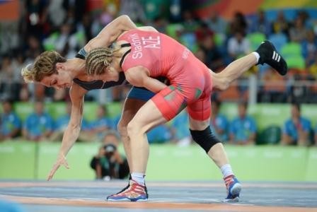 Azerbaijani wrestler wins silver medal