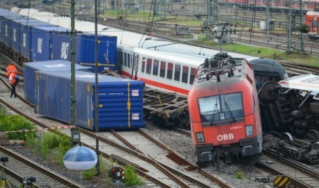 A terrible crash in Germany: 8 dead, 150 injured (Video)