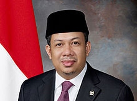 Indonesian official visits Azerbaijan