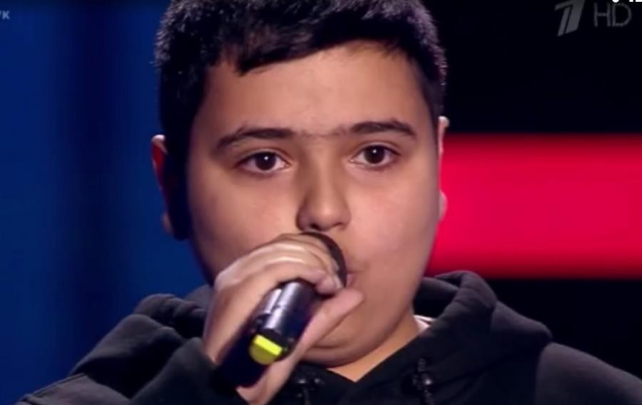 15-year-old Azer surprised the Russia (Video)