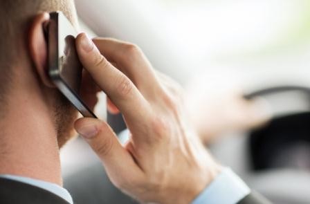 Azerbaijan’s mobile operators earn over AZN 323M